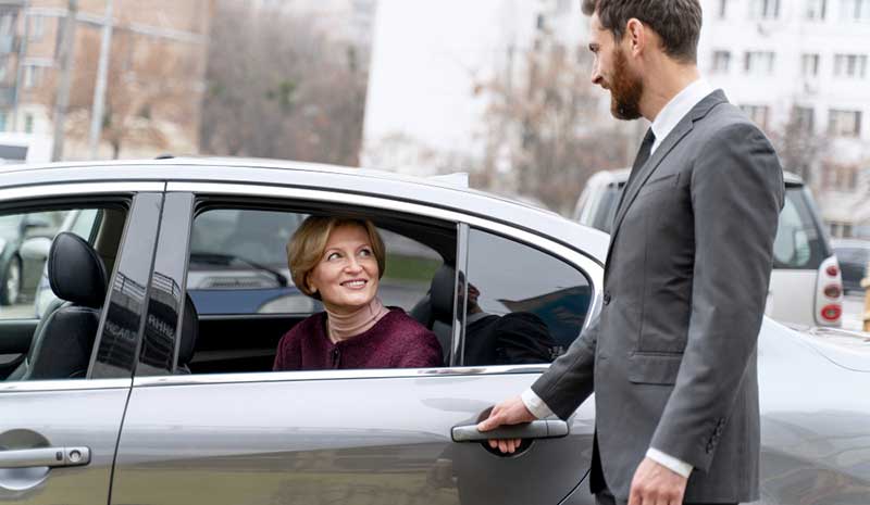 Srin Express taxi service chauffeur