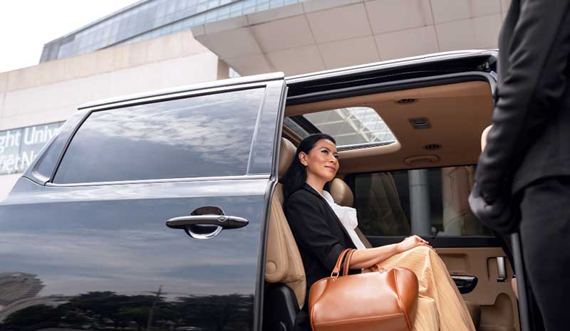 Chauffeur open the door